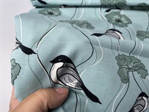 Bomuldsjersey - smukke blomster og fugle på mint bund